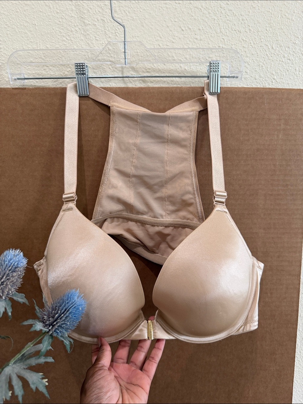 Cacique Boost Plunge Smooth Front Closure Racerback Lace Detail Bra Sz 44B